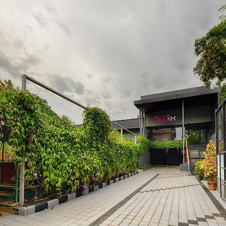 Vidya Residency Hotel Thrissur Luaran gambar