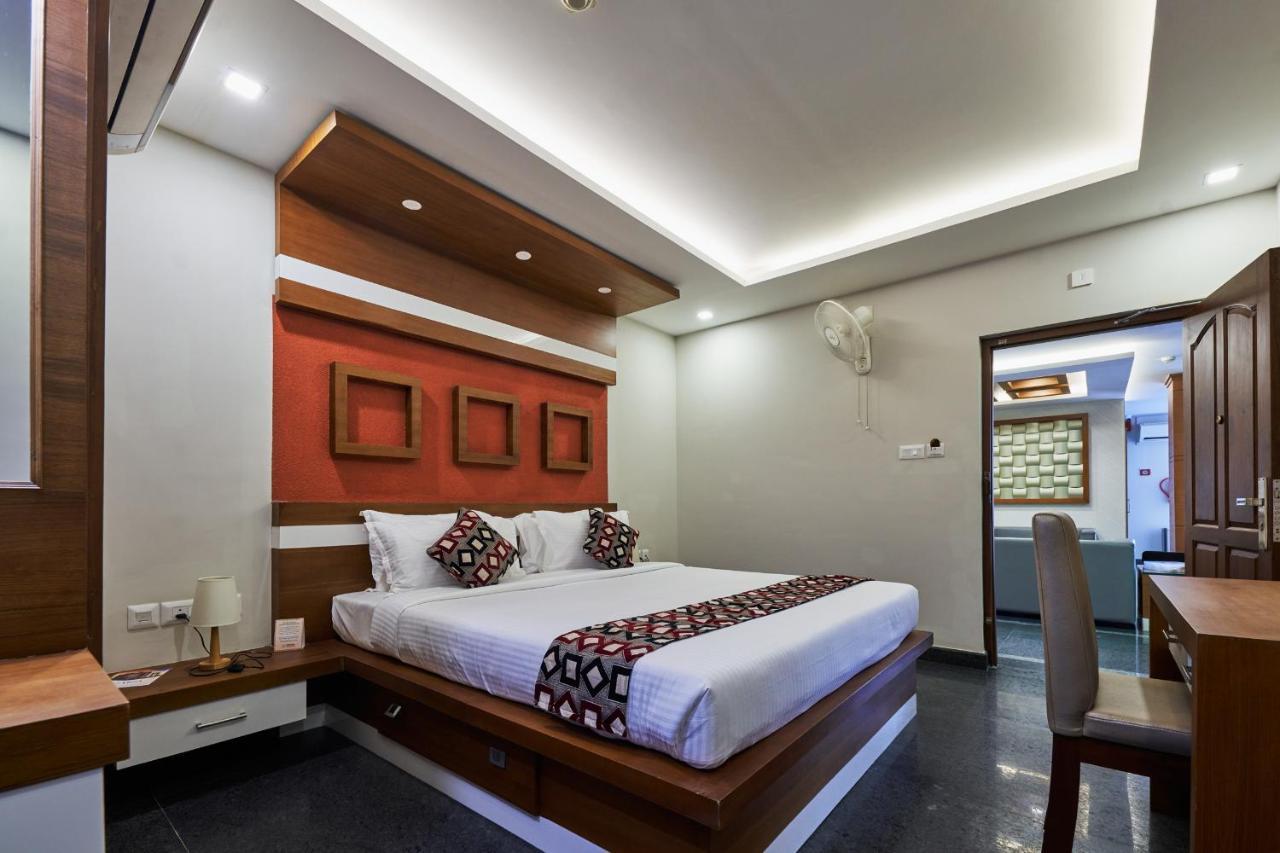 Vidya Residency Hotel Thrissur Luaran gambar