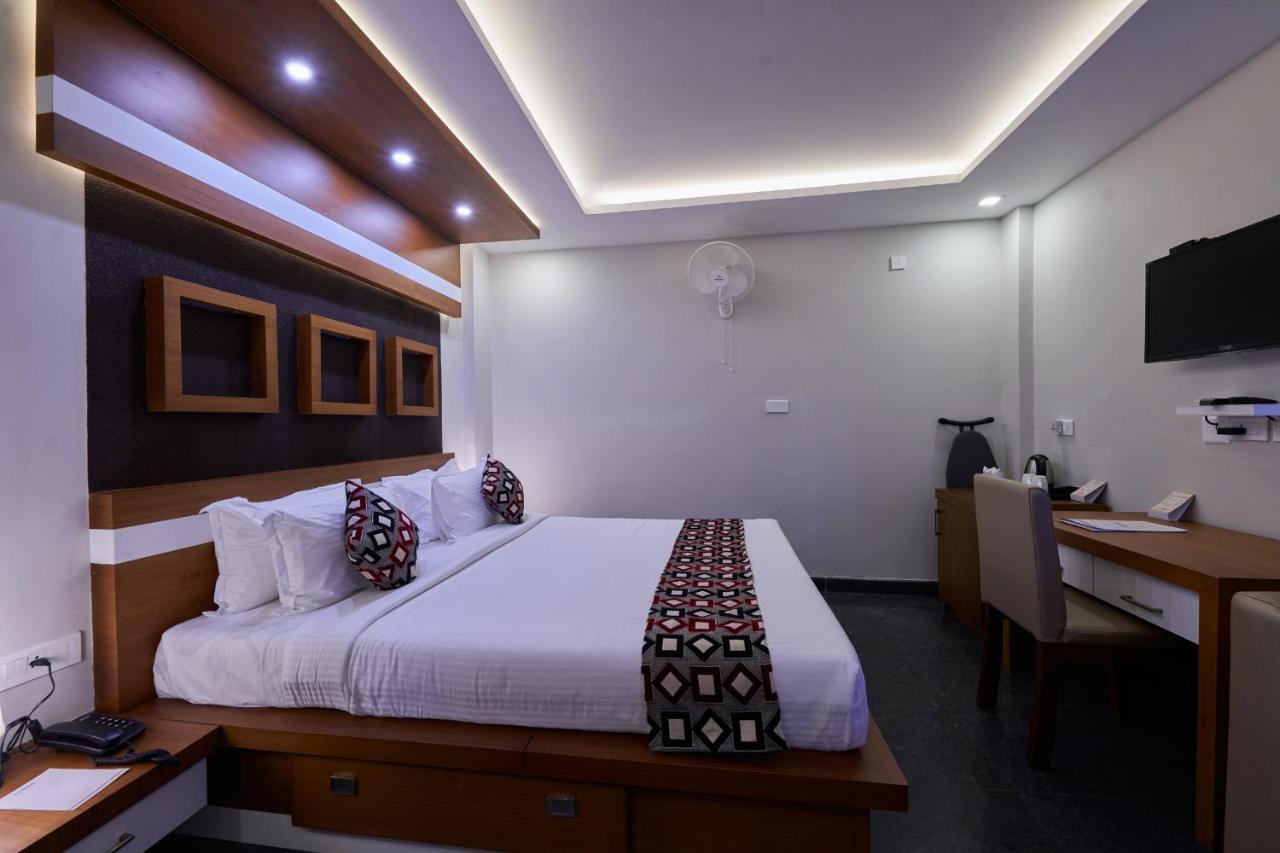 Vidya Residency Hotel Thrissur Luaran gambar