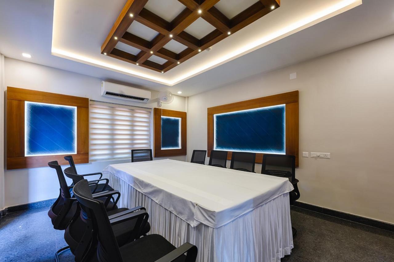 Vidya Residency Hotel Thrissur Luaran gambar