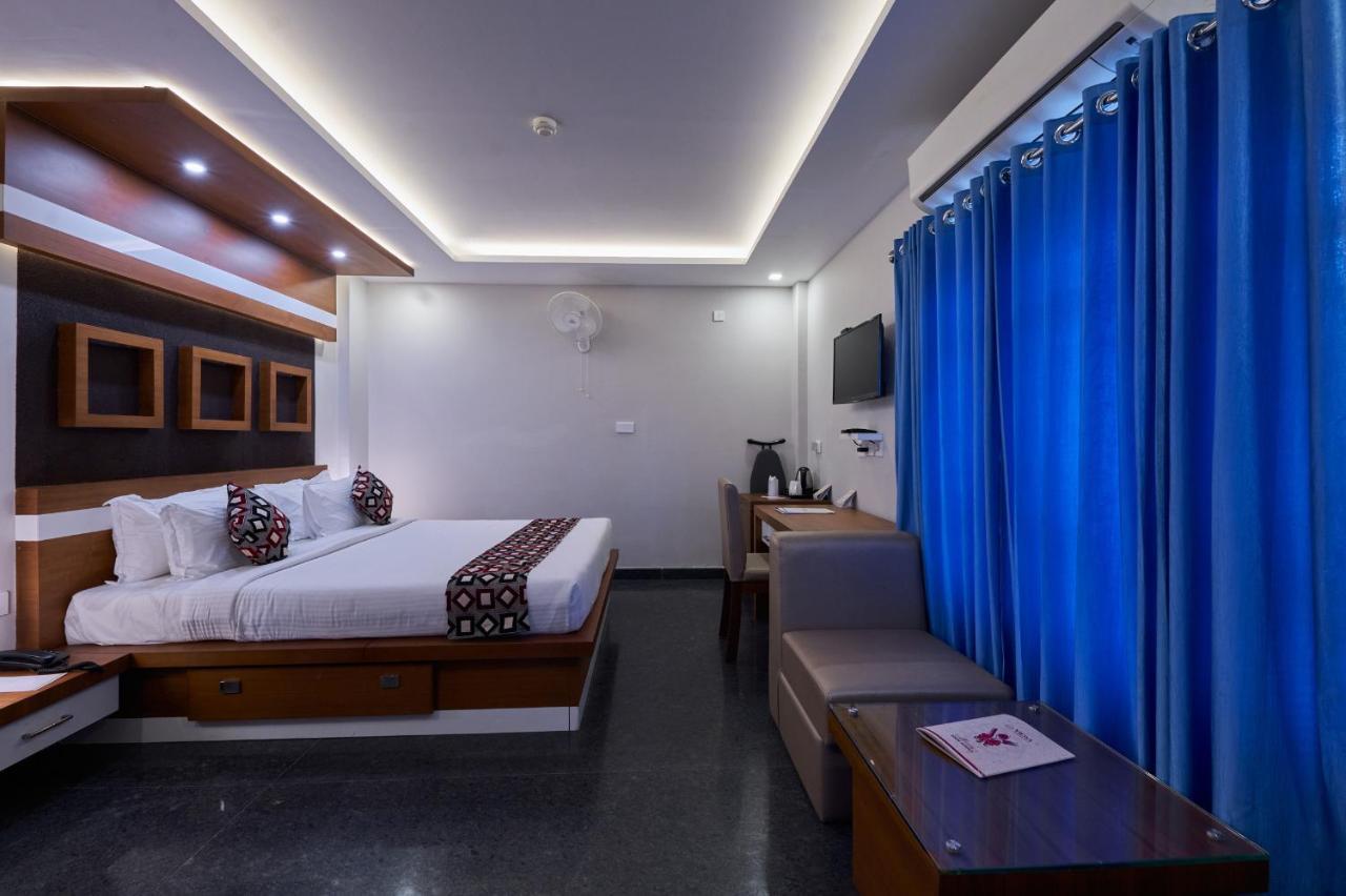 Vidya Residency Hotel Thrissur Luaran gambar