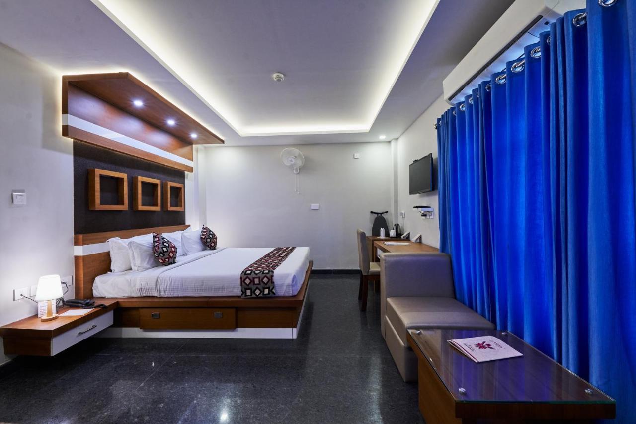 Vidya Residency Hotel Thrissur Luaran gambar