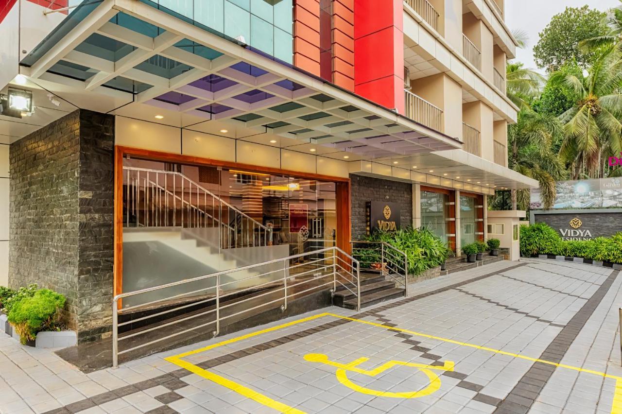 Vidya Residency Hotel Thrissur Luaran gambar