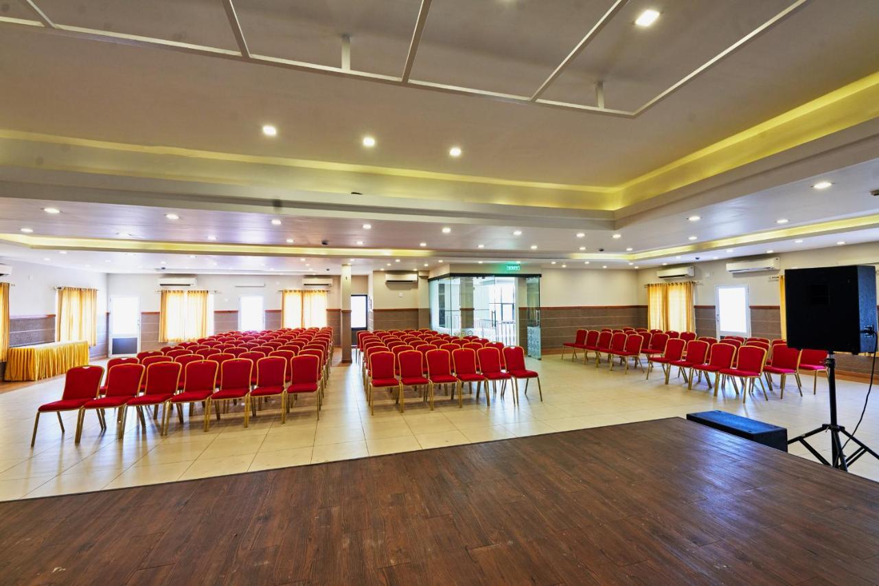 Vidya Residency Hotel Thrissur Luaran gambar